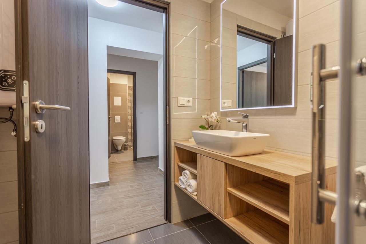 Viktoria Apartman Jula Exterior foto
