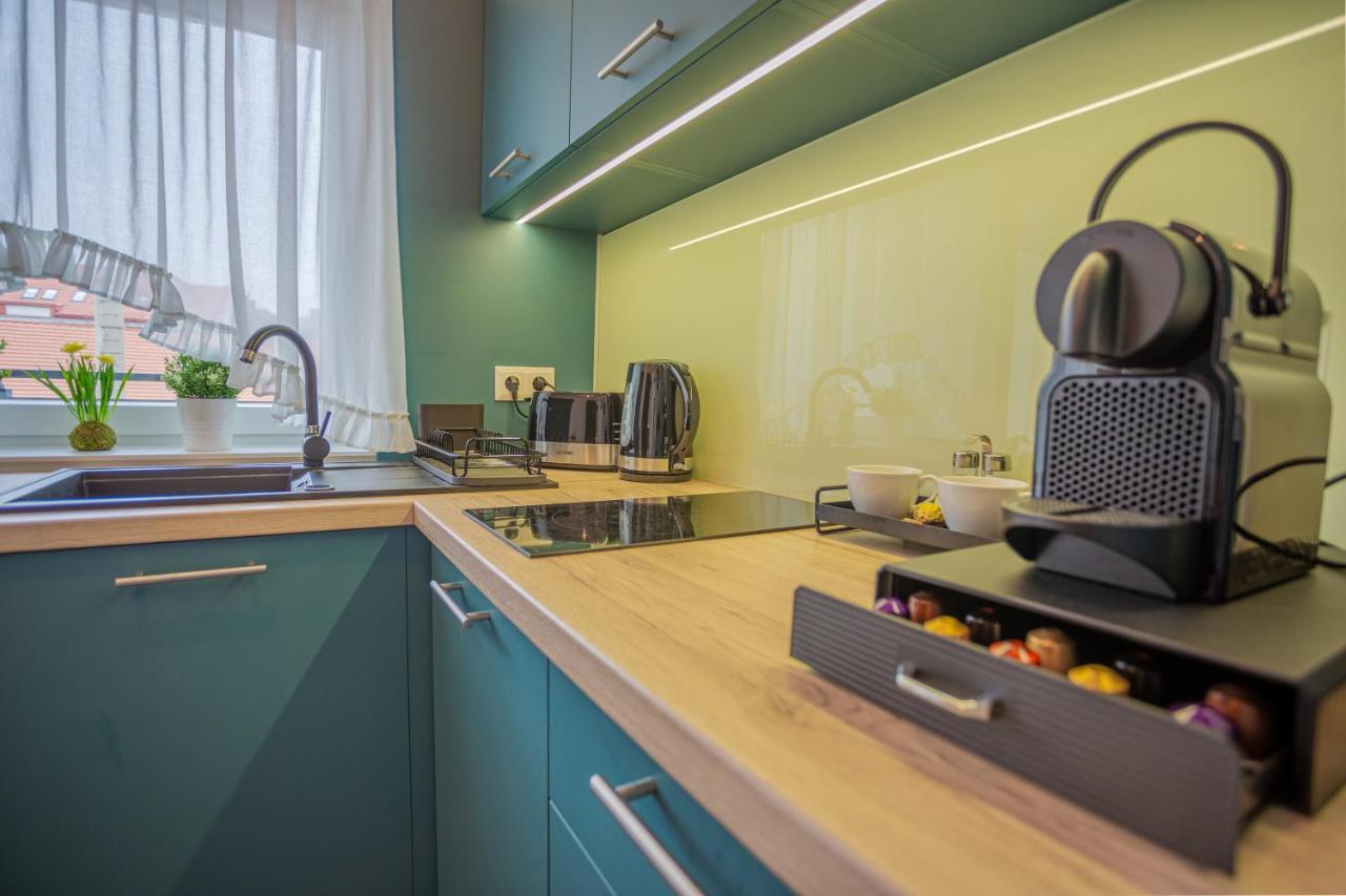 Viktoria Apartman Jula Exterior foto