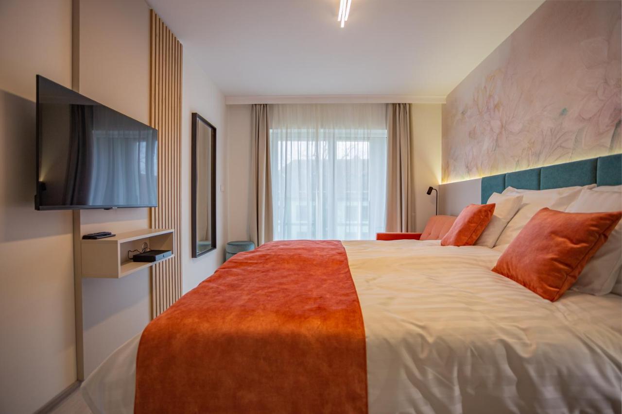 Viktoria Apartman Jula Exterior foto