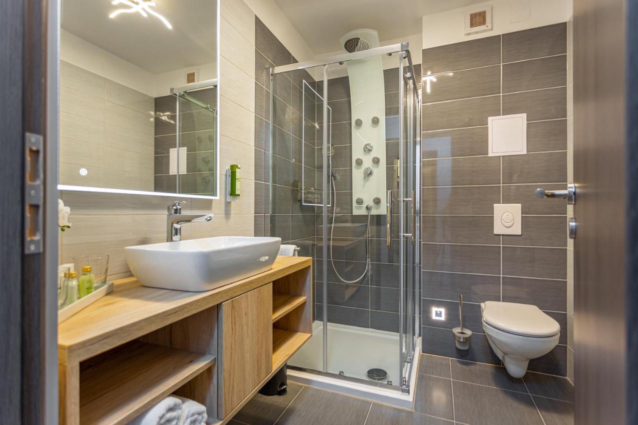 Viktoria Apartman Jula Exterior foto