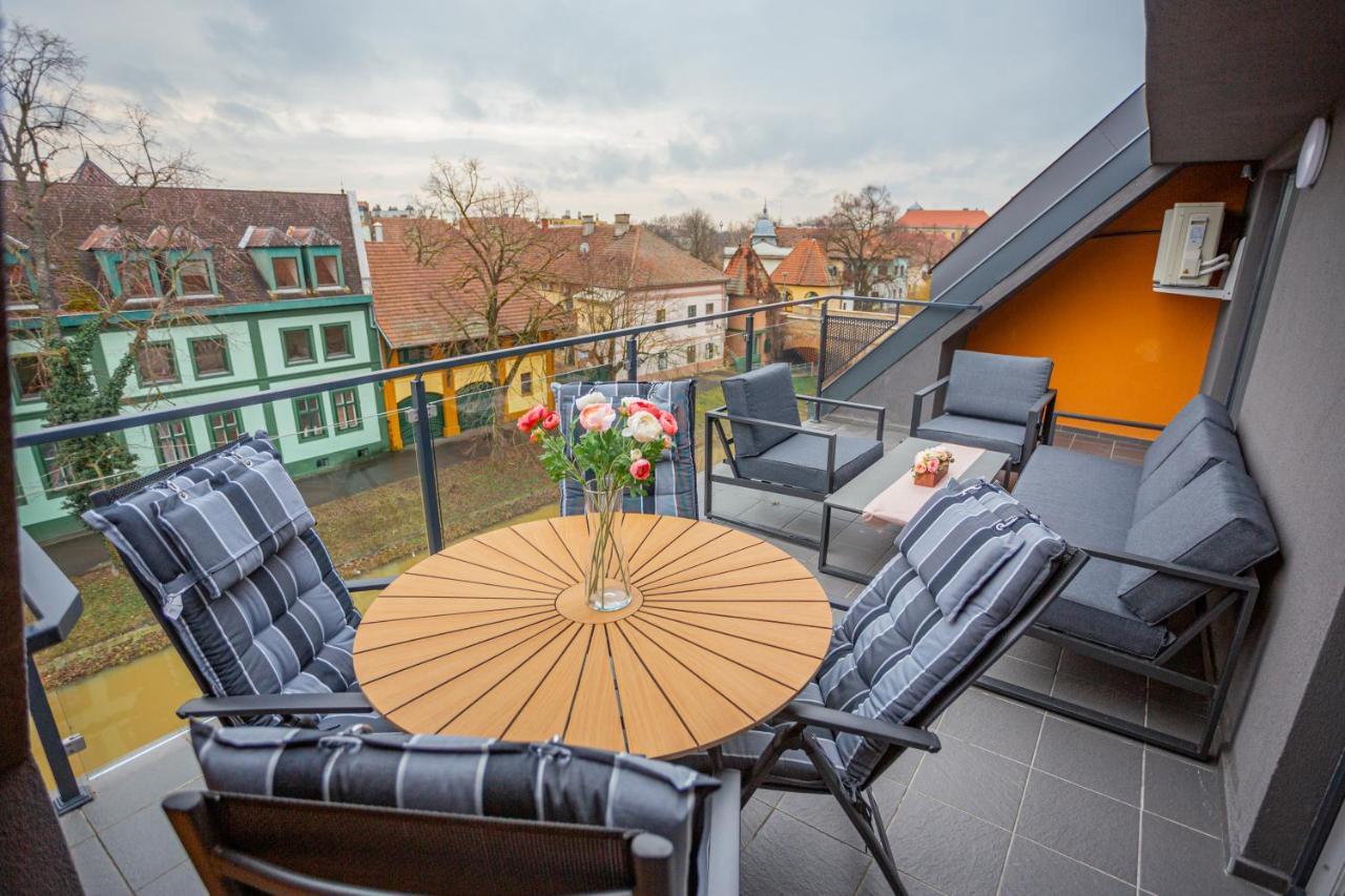 Viktoria Apartman Jula Exterior foto