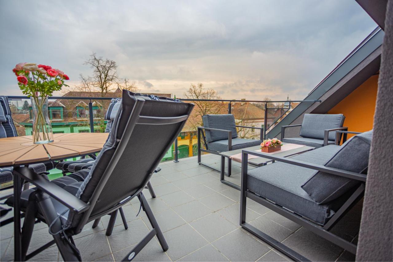 Viktoria Apartman Jula Exterior foto