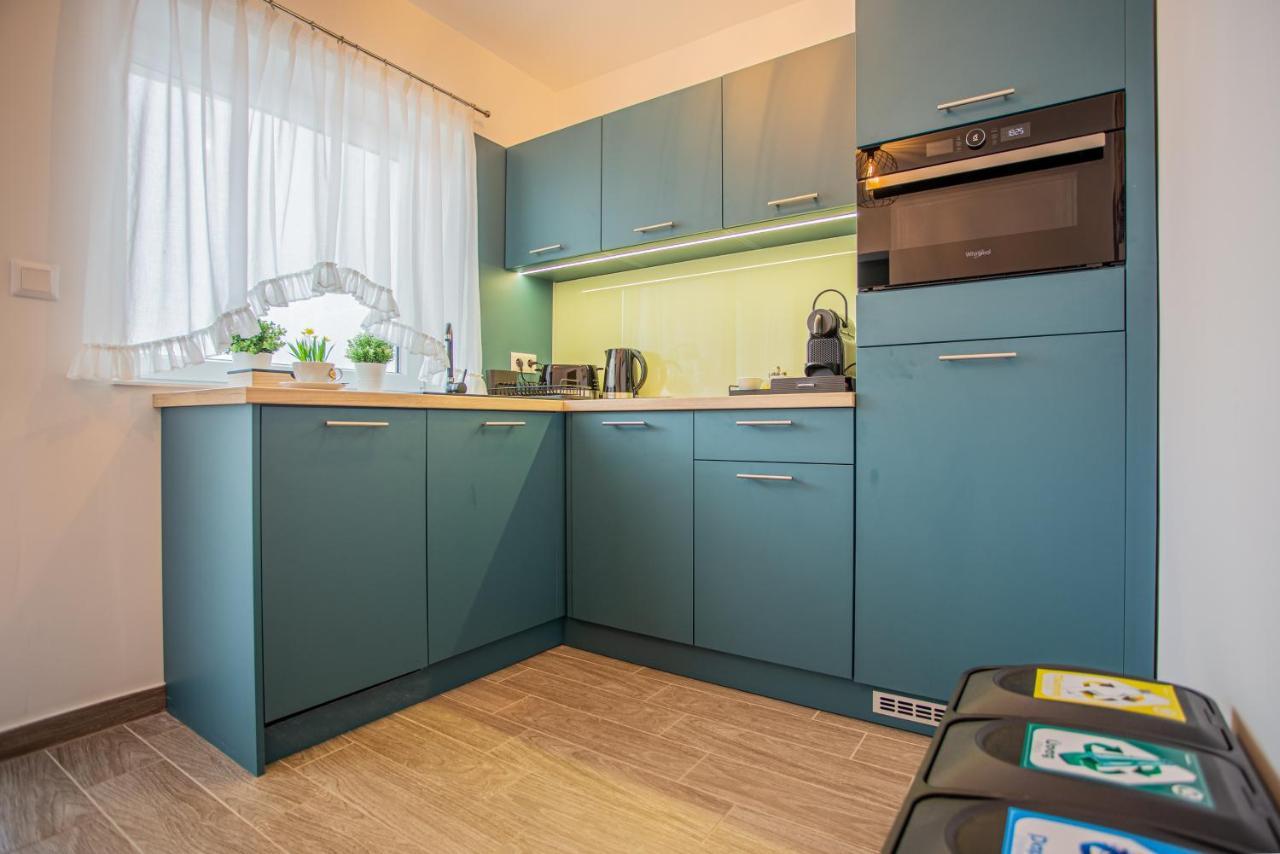 Viktoria Apartman Jula Exterior foto