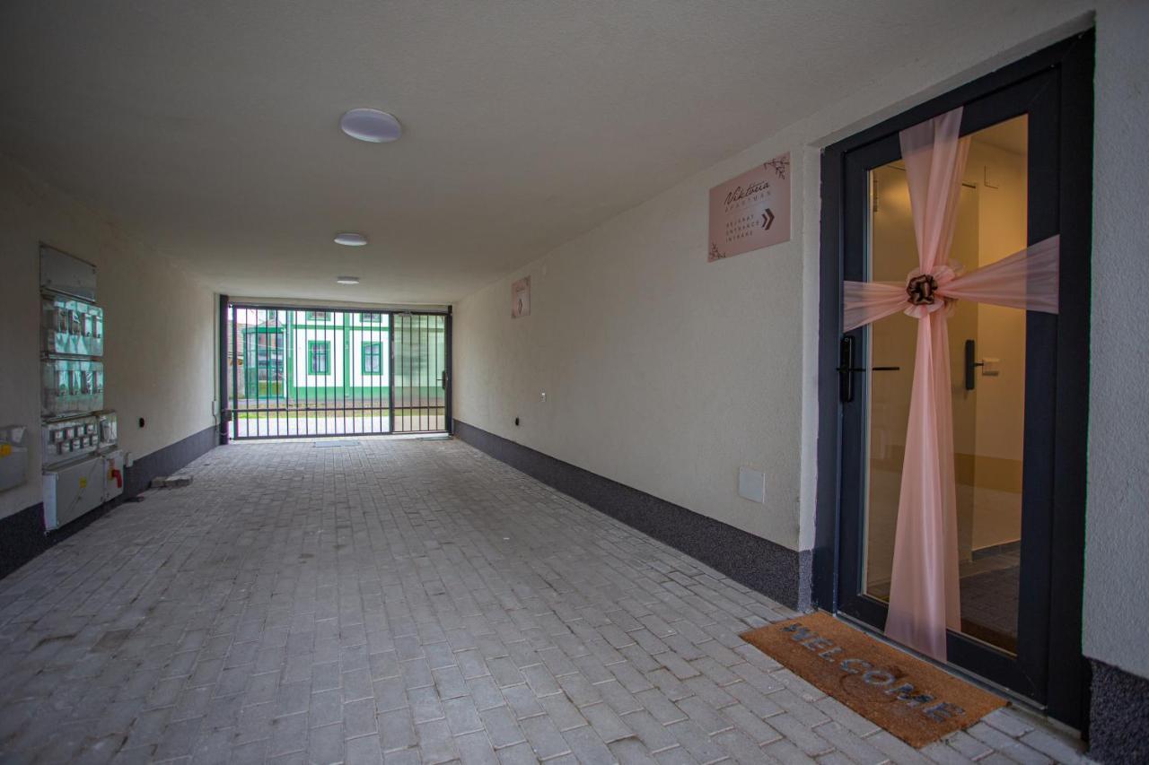 Viktoria Apartman Jula Exterior foto